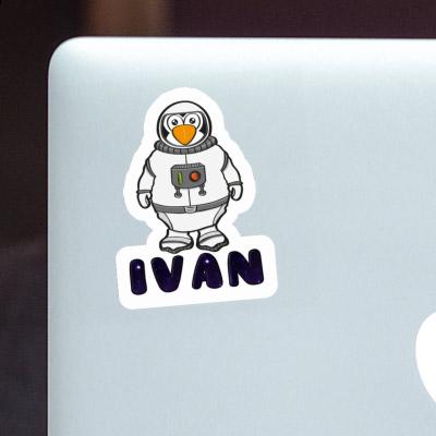 Astronaute Autocollant Ivan Notebook Image